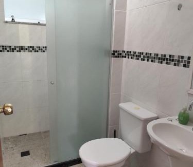 Baixo Grande Apartment | Apartamento São Pedro da Aldeia frente para lagoa