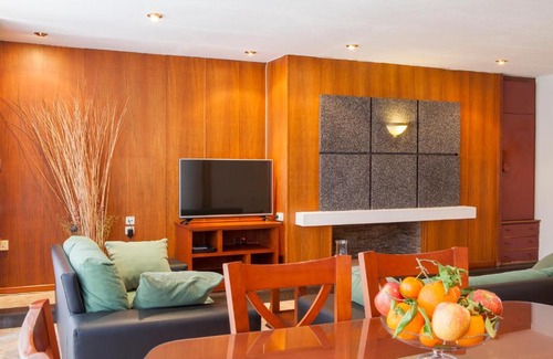 El Pilar Apartment | Apartamento Tiziano Mercado Central