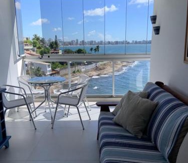 Centro Apartment | Apartamento vista do mar, pé na areia e águas tranquilas, no cento de Guarapari