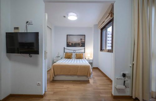 Rejas Apartment | Apartamento Wanda Ifema con Parking y Piscina