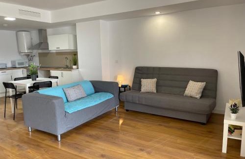 Canet de Berenguer Apartment | Apartamentos con terraza frente al mar by Color Flats
