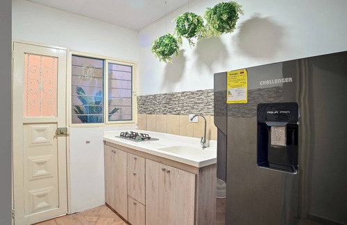 Cali House | Apartamentos Completos con Cocina y Nevera Justo en el Centro de Cali