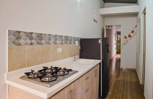 Cali House | Apartamentos Completos con Cocina y Nevera Justo en el Centro de Cali