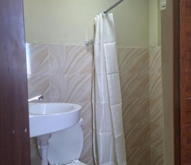 Ciudad Nueva Hotel | Apartamentos En Edificio Amapola Zona Colonial Malecón