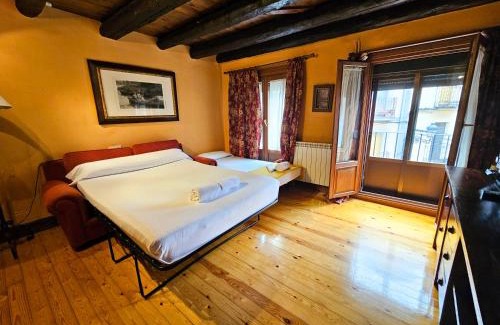 Jaca Apartment | Apartamentos Jaca Ciudadela 3000
