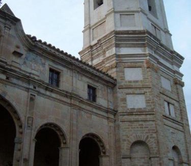 Roda de Isabena Apartment | Apartamentos La Catedral