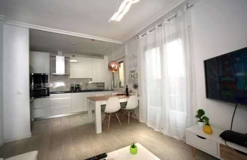 Haro Apartment | Apartamentos La Herradura Plaza