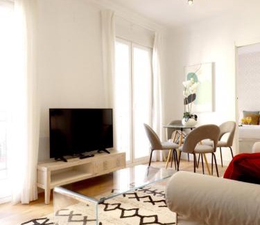 Puerta del Angel Apartment | Apartamentos Madrid Río