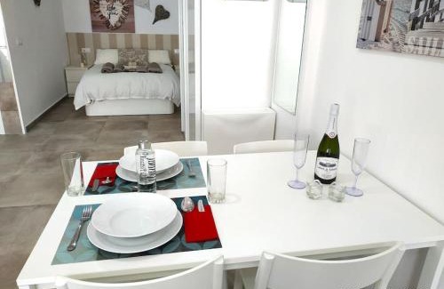 Benalmadena Costa Apartment | Apartamentos Nasa Palm 5 Beach