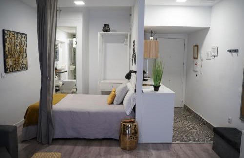 Plasencia Apartment | Apartamentos Suites Cariátide