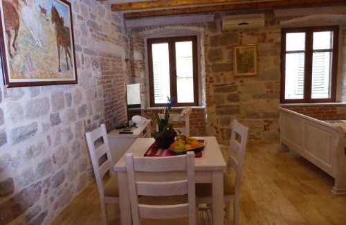Kotor Old Town Apartment | Apartaments Marko