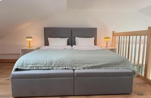 gmina Lwowek Apartment | Apartamenty i Winnica - Siedlisko Na Polanie