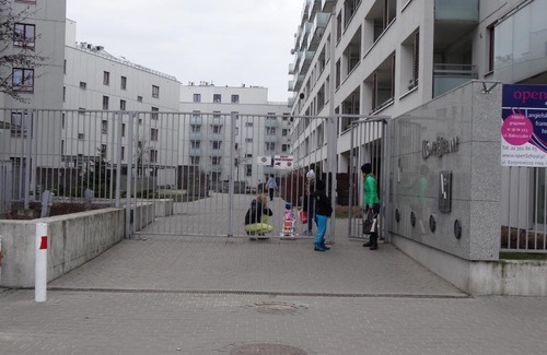 Bielany Apartment | Apartamenty Metro Młociny