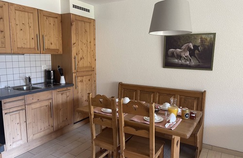 Val d'Illiez Apartment | Apartement Tranquille 2.5 Pièces Avec vue sur les Montagnes