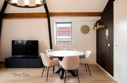 Alkmaar Apartment | ApartHotel De Koning by Urban Home Stay
