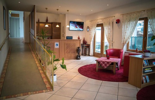 Zell am Harmersbach Hotel | ApartHotel Eckwaldblick