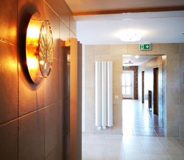 Bad Waltersdorf Apartment | Aparthotel "Goldener Hahn Apartments"