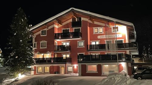 Ravaisch Apartment | Aparthotel Grischuna