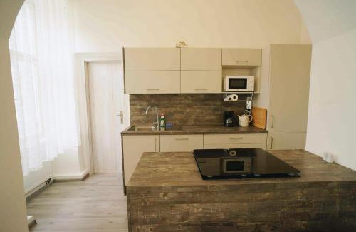 Loket Apartment | Apartmán U kostela