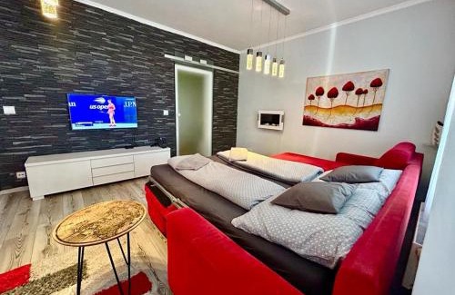 Ruzinov Apartment | Apartmánik v tichom nádvorí - free parking