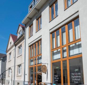 Ceske Budejovice Apartment | apartmány Marco Shipping