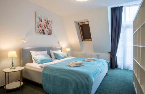 Ceske Budejovice Apartment | apartmány Marco Shipping