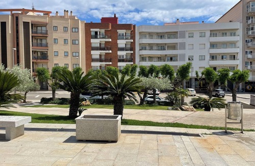 L'Hospitalet de l'Infant Apartment | Apartment very central beach