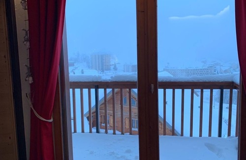Montgellafrey Apartment | Apartment 6 pers. comfortable with a panoramic view of the ski area