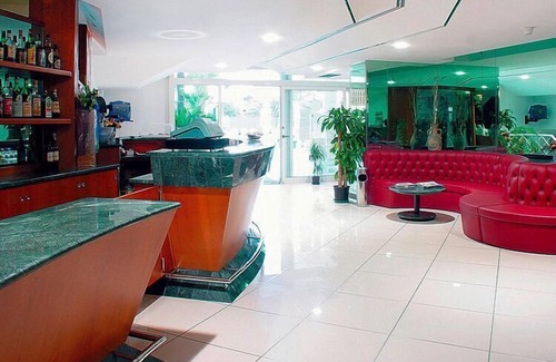 San Benedetto del Tronto Apartment | Apartment in San Benedetto del Tronto near restaurants
