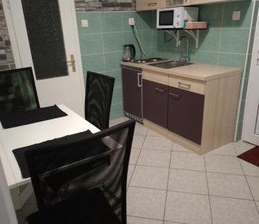 Idrija Apartment | Apartma B & O