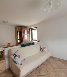 Podbela Apartment | Apartma Emilio