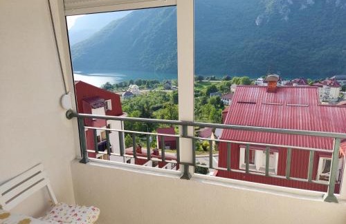 Pluzine Apartment | Apartman DUNJA