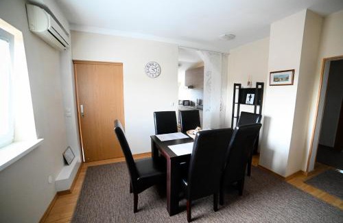 Velika Gorica Apartment | Apartman EMA