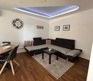 Virovitica Apartment | Apartman Gaby