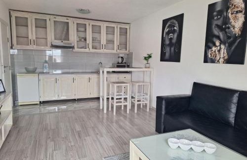Modrica Apartment | Apartman Lilly