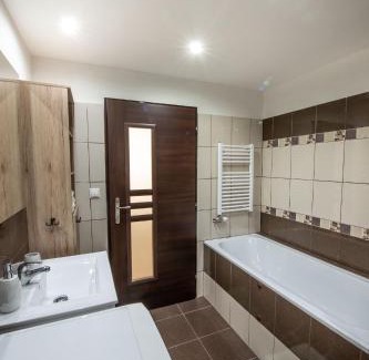 Radvan Apartment | Apartman MANDALA