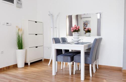 Bele Vode Apartment | Apartman Marina
