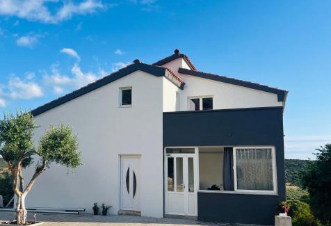 Pakostane Apartment | Apartman MIRA