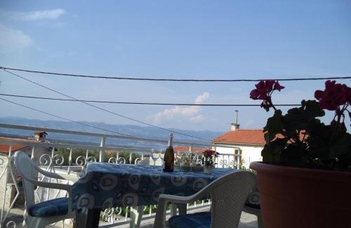 Tribulje Apartment | Apartman Neda