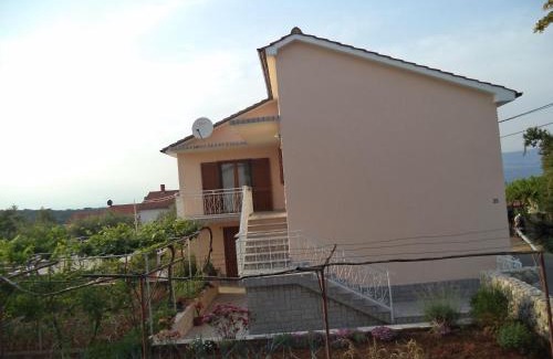 Tribulje Apartment | Apartman Neda