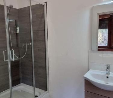 Erd Apartment | Apartman Poirot