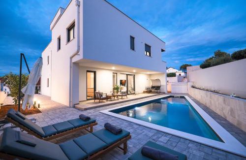 Crno Villa | Apartman Zara365