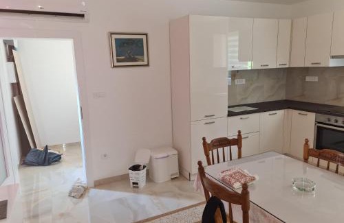 Kastel Kambelovac Apartment | Apartman Zdena