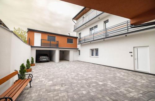 Nova Gradiska Apartment | Apartmani i sobe Kralj Zvonimir