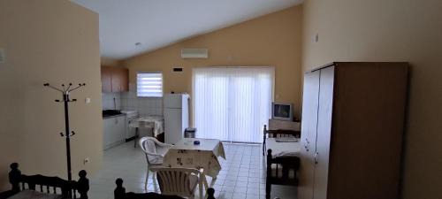Lustica Apartment | Apartmani Jovanovic