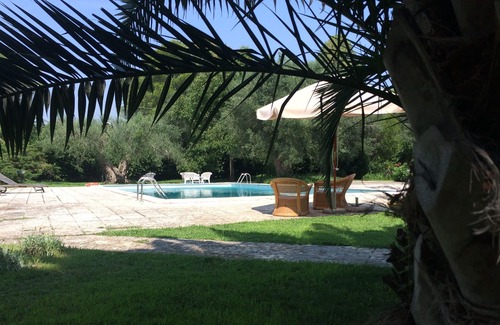Monteroni di Lecce Villa | Apartmant placed in the green with swimming-pool