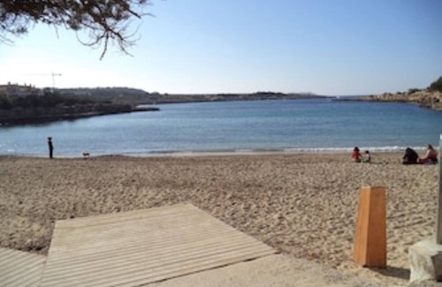 San Antonio Bay Apartment | Apartment no. 2 - for 2 persons, quiet, close to the beach,