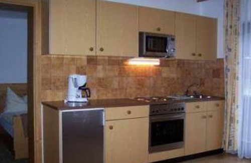 Irdning-Donnersbachtal Apartment | Apartment no. 4 with 2 bedrooms/shower - Ferienwohnung Ski-Hans