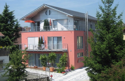 Immenstaad am Bodensee Apartment | Apartment No. 5 - House Lorenz, apartments