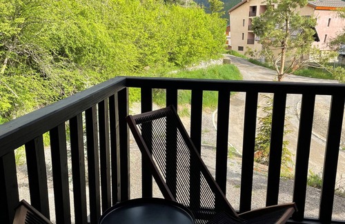 Saint-Etienne-de-Tinee Apartment | Apartment "Aspen Park 103" with Mountain View, Private Terraces & Wi-Fi